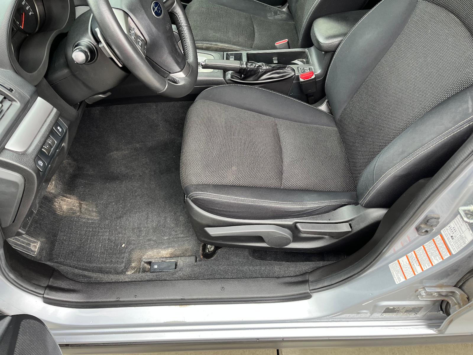 Subaru XV 2014 — photo 17