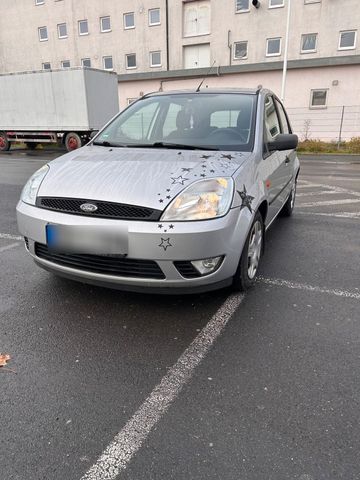 Ford Fiesta 1.4 mit NEUE TÜV