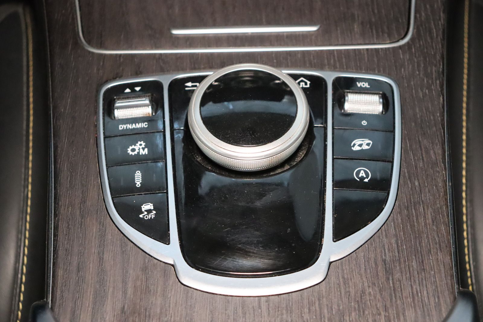 Fahrzeugabbildung Mercedes-Benz C 63 AMG * LED * Airmatic * Memory