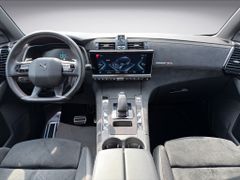 Fahrzeugabbildung DS Automobiles DS 7 1.6 E-Tense 225 EAT8 Performance Line +
