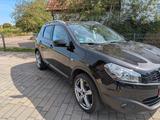 Nissan Qashqai 2.0 dCi DPF ALL-MODE 4x4 Tekna Tekna - Nissan Qashqai aus 2011: Tekna