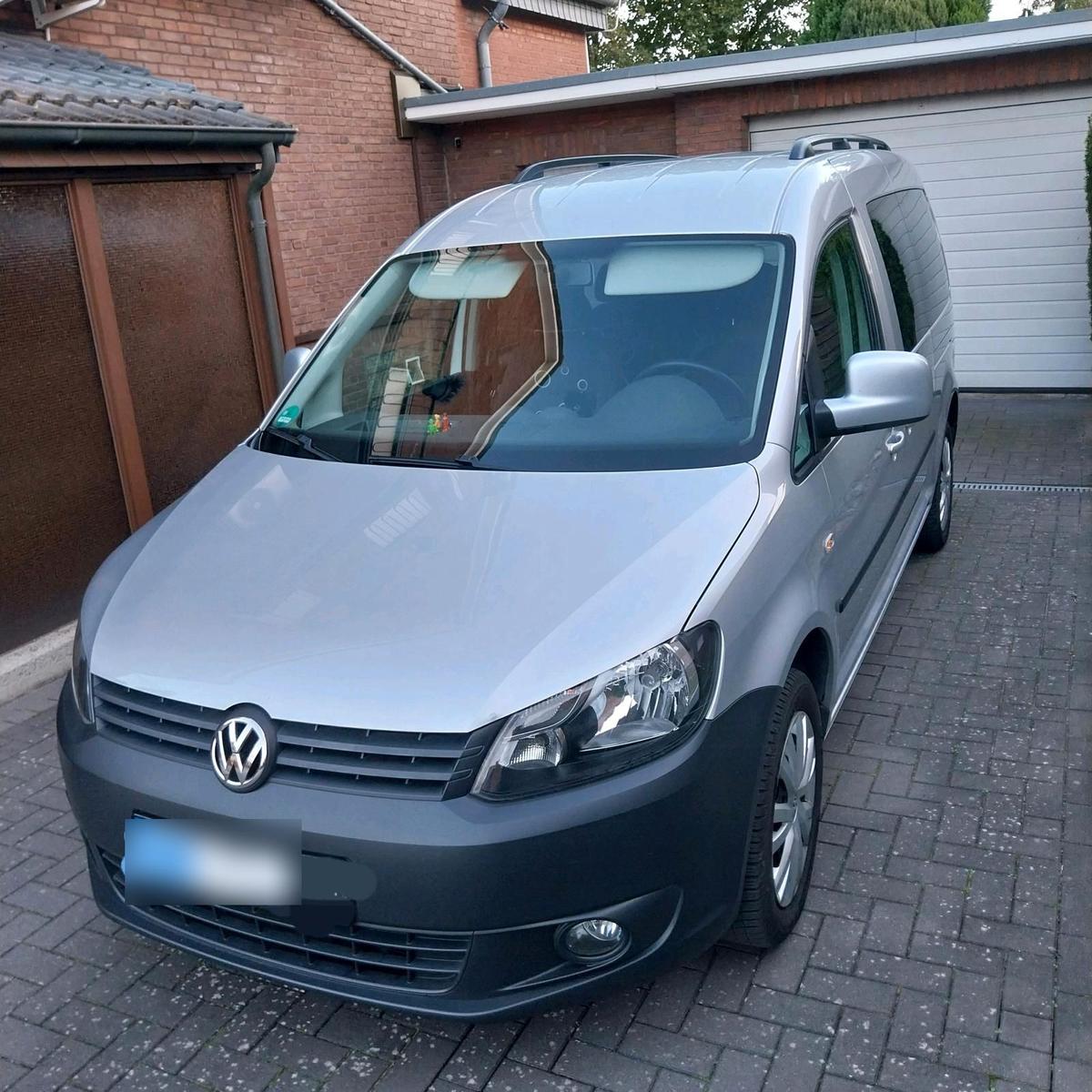 Volkswagen Caddy 2011 — photo 15