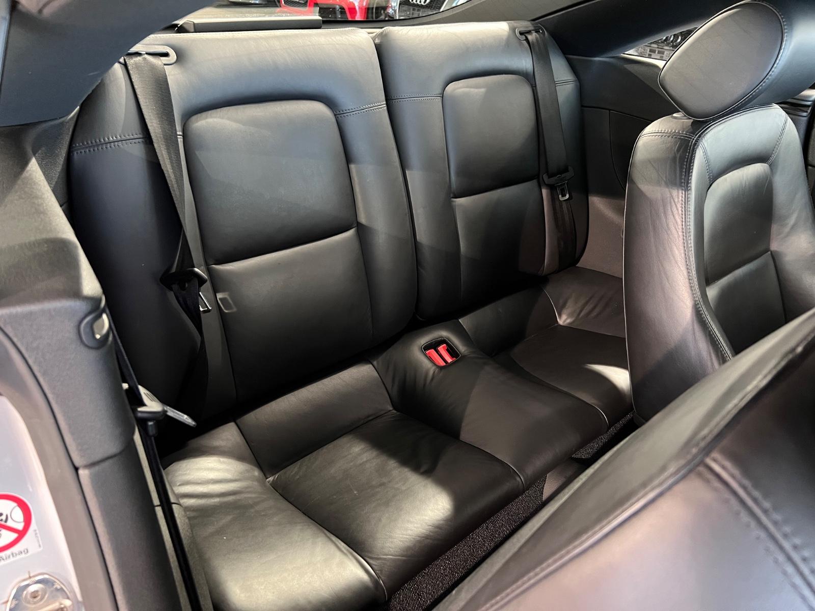 Audi TT Coupe 3.2 V6 DSG quattro BOSE NAVI KETTEN NEU