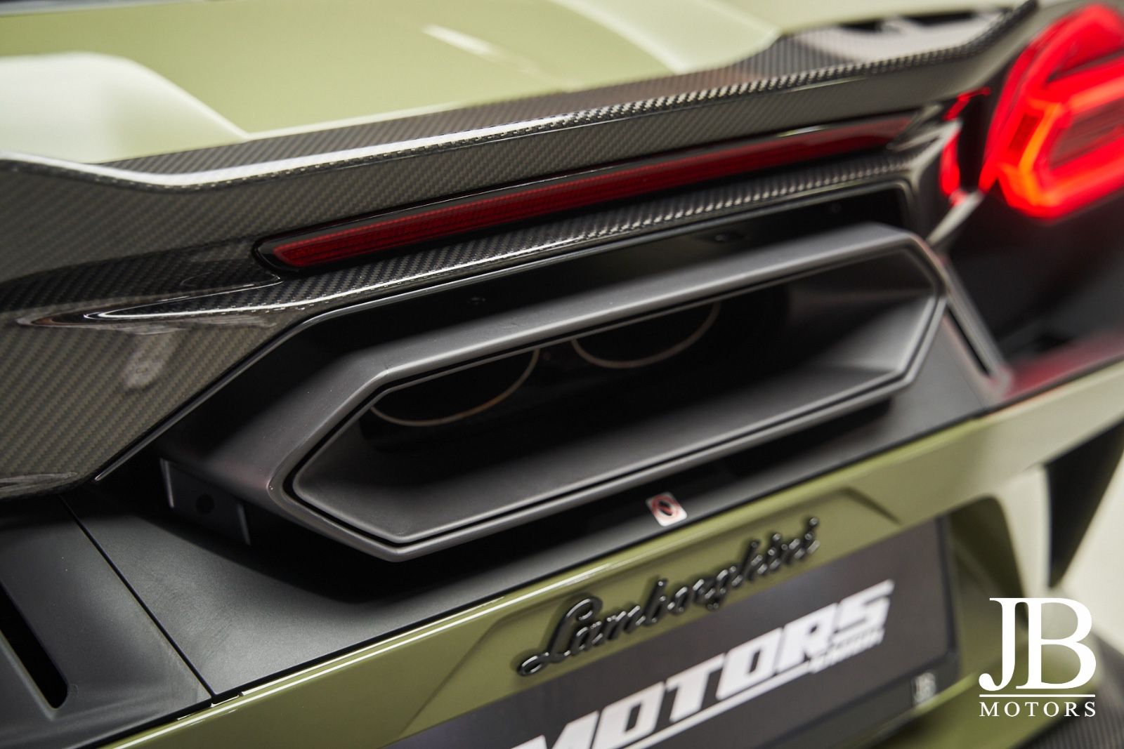 Fahrzeugabbildung Lamborghini Temerario Alleggerita Carbon Lift Racing NEW