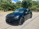 Tesla Model Y RWD Autopilot 20 Zoll  Solid Black 1Hand - Tesla Model Y in München
