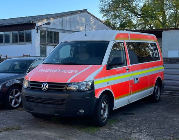 Volkswagen T5 Transporter für Camperausbau