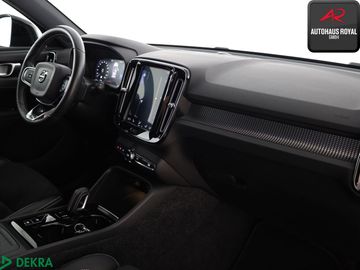 Volvo XC40 - 10