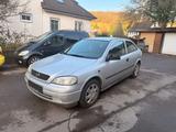 Opel Astra 1.6  Automatik,Tüv-05/2027 - Opel Astra aus 2002
