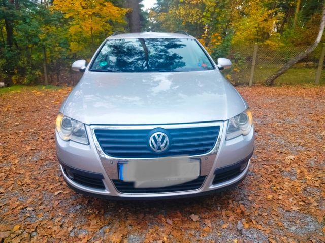 Volkswagen Passat Variant 2.0 TDI DPF DSG  neu Winterreifen