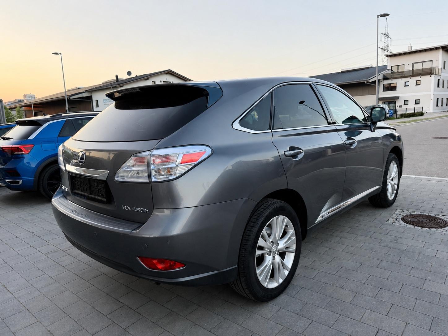 Lexus LX 450 Hybrid Leder Navi Klima Alu Xen