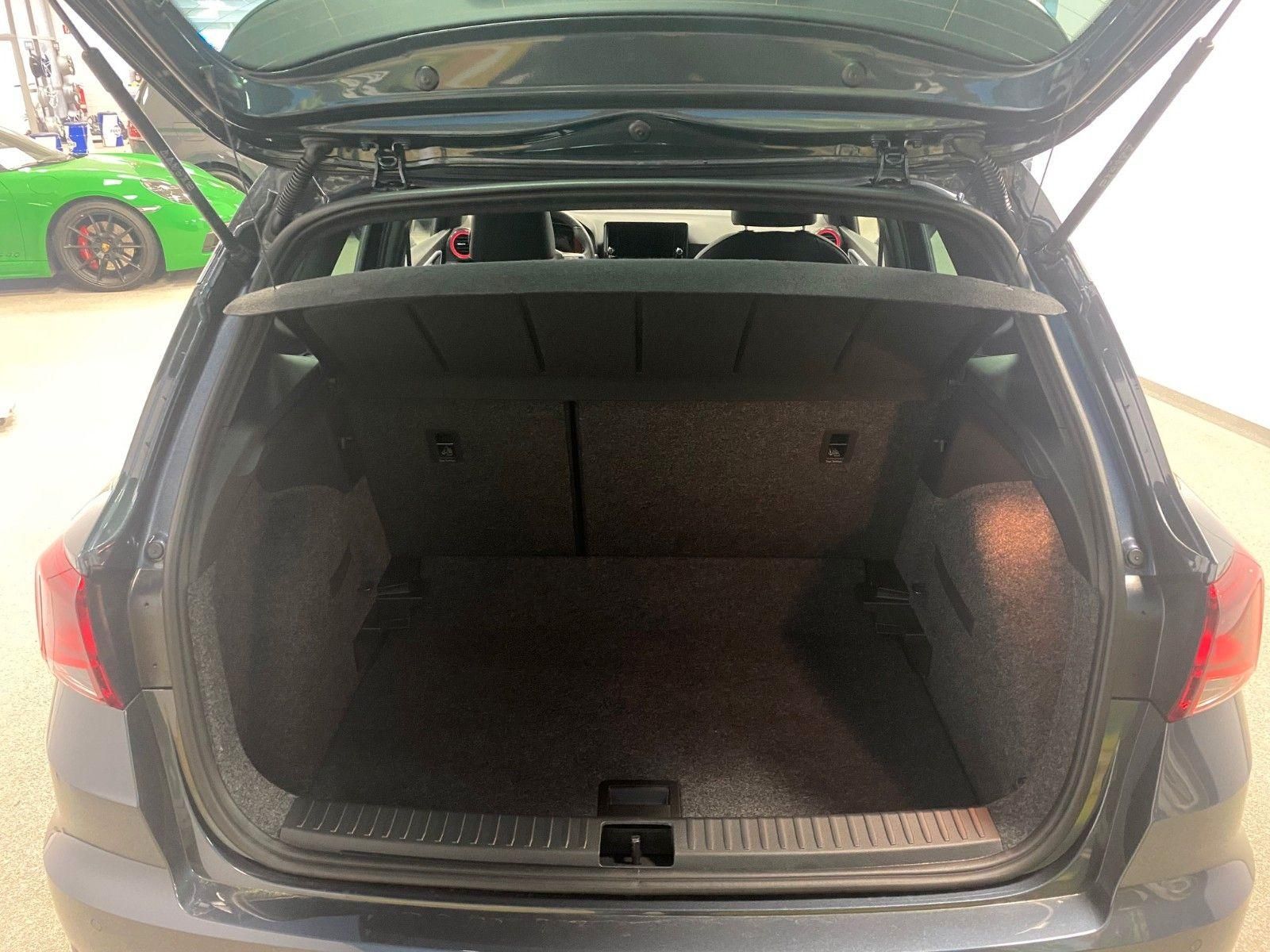 Fahrzeugabbildung SEAT Arona 1.5 TSI FR DSG GARANTIE 5+ACC+AHK+Spurwech