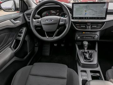 Ford Focus Turnier 1.0 Titanium Kamera Navi LED