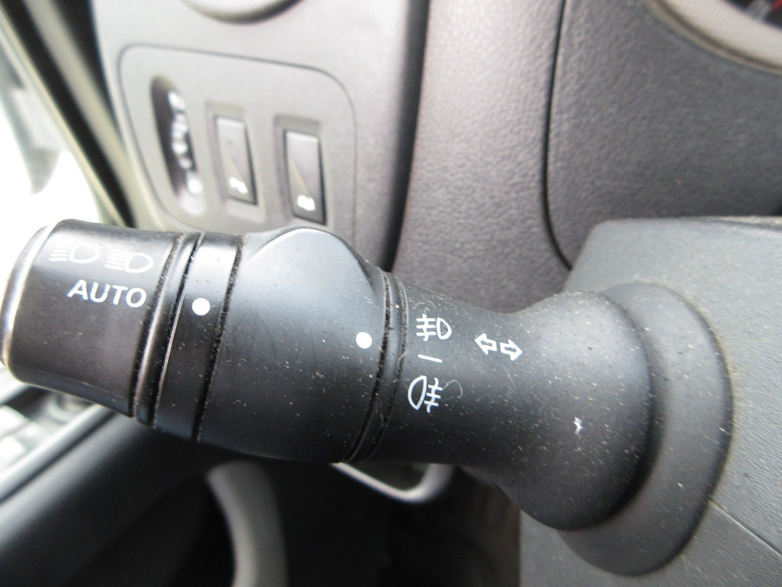 Fahrzeugabbildung Opel Movano L2H2 Kasten 2.3D 100KW  3,5t  6-Gang PDC