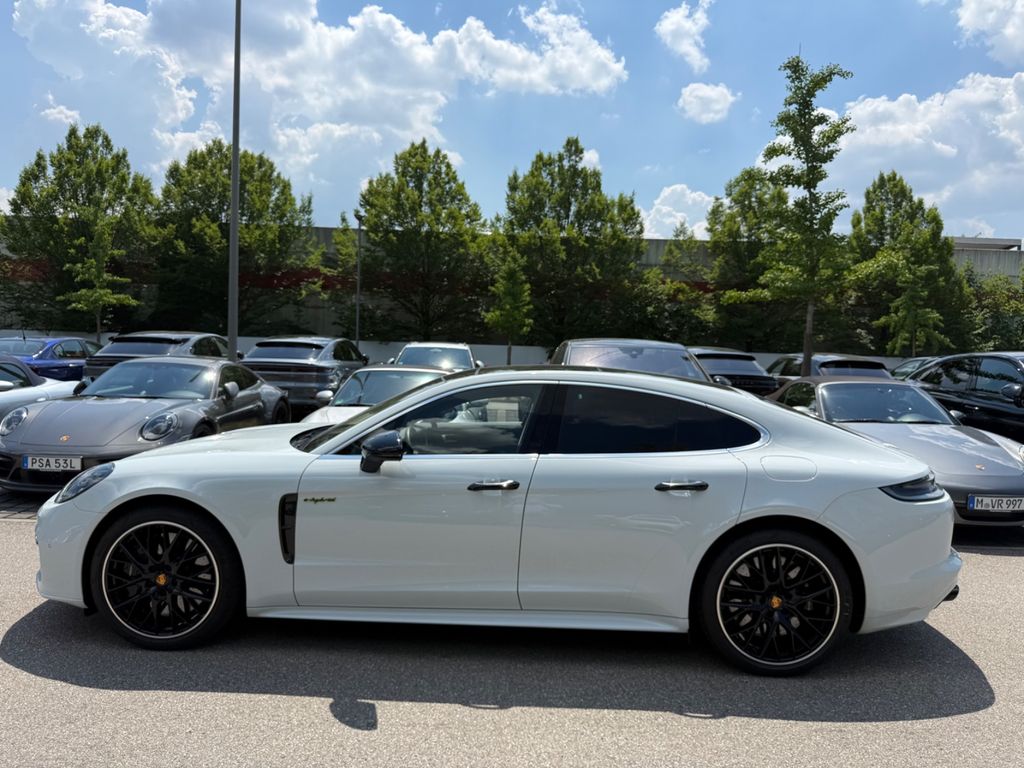 Image of Porsche Panamera