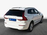 Volvo XC60 B5 B AWD Core SiH GJR Win Perleff. - : Geländewagen, Awd
