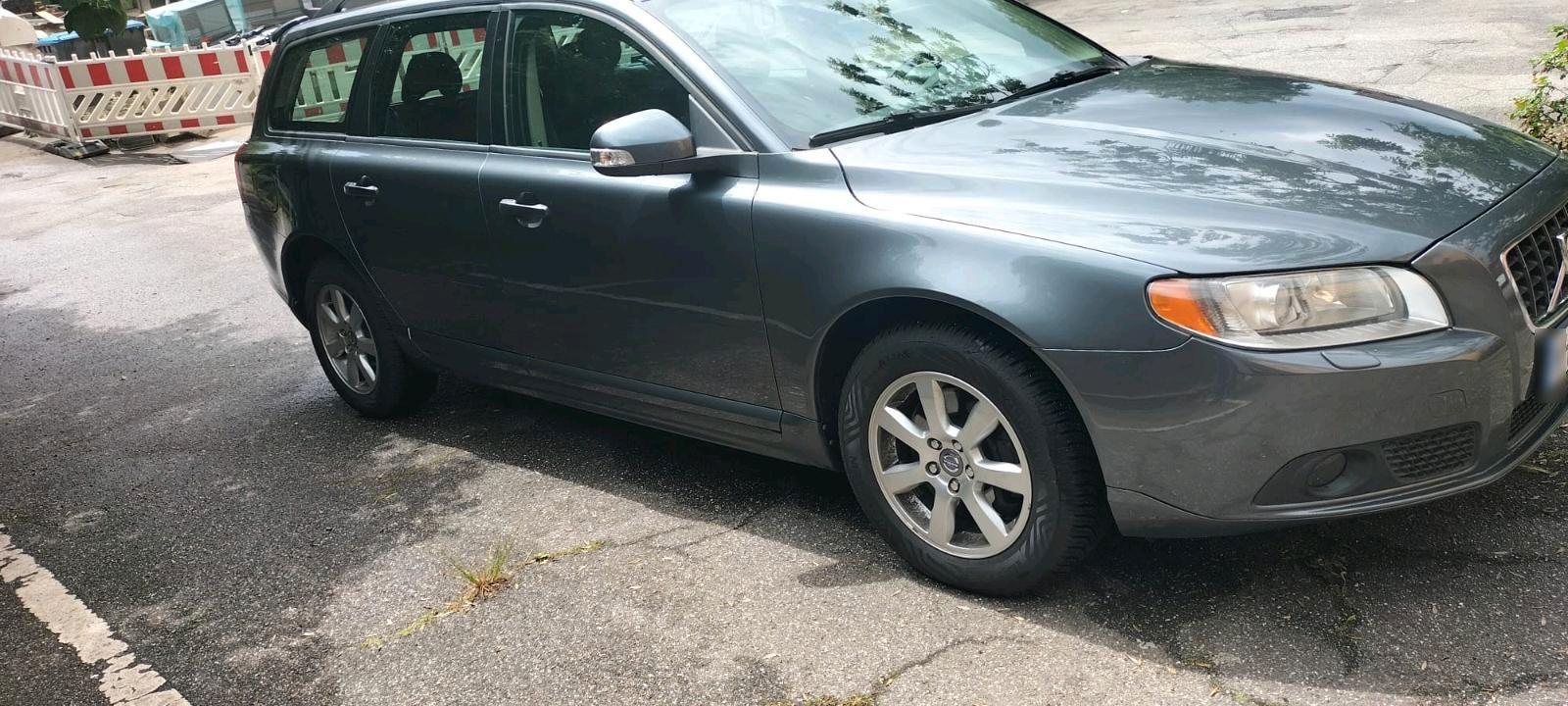 Volvo V70 2009 — photo 6