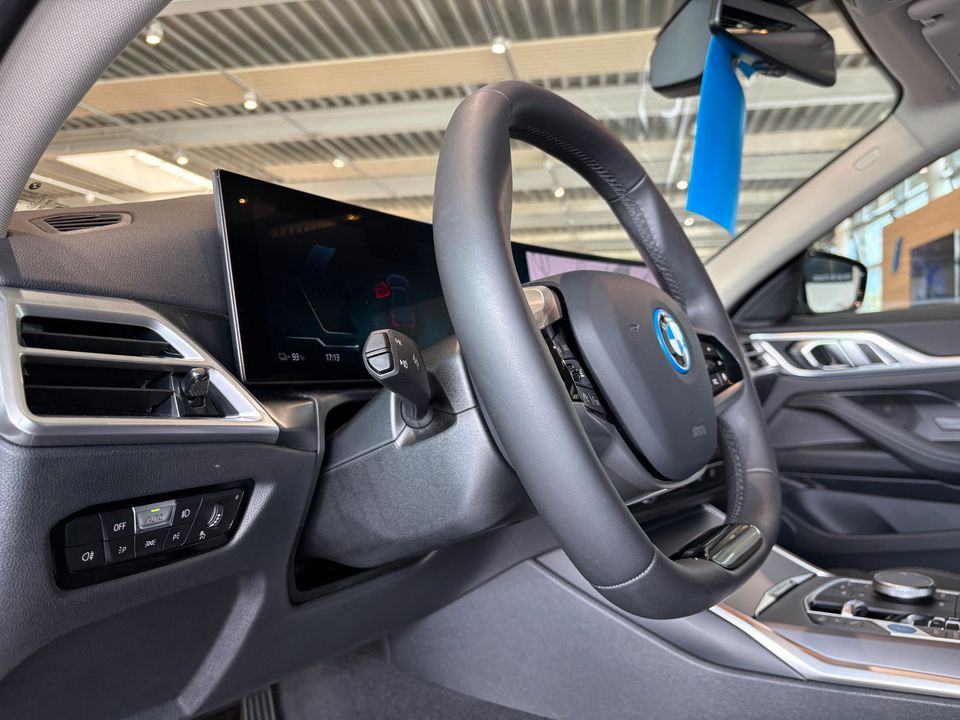 BMW i4 - Bild 21