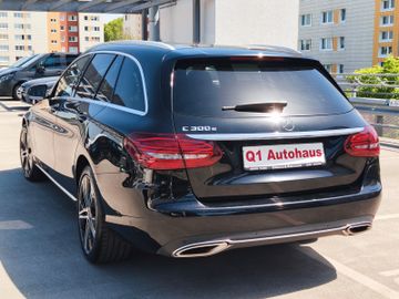 Mercedes C 300 - 4