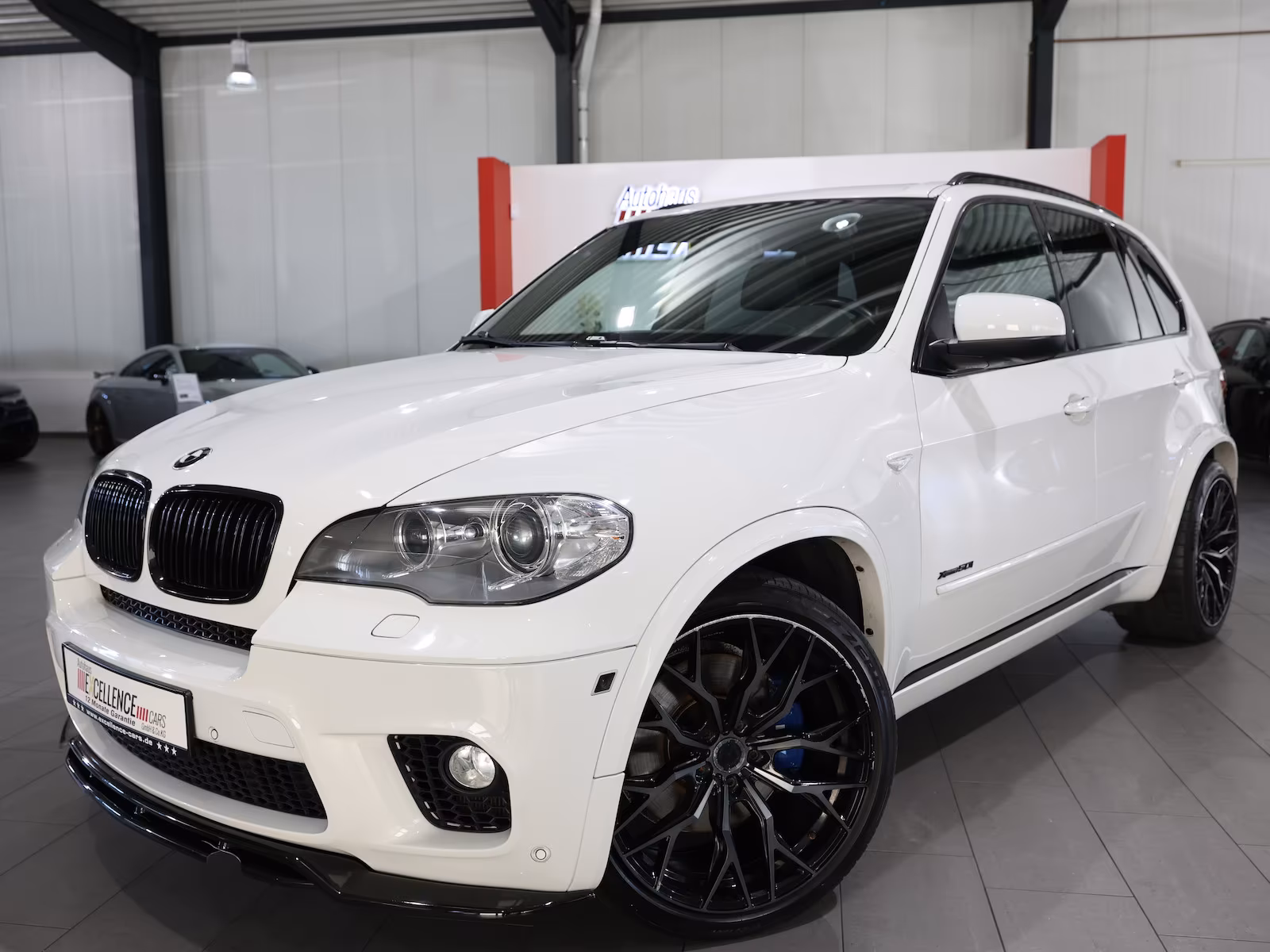 BMW X5 M xDrive50i WHITE M-SPORTPAKET / PANORAMA