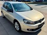 Volkswagen Golf VI Style / Automatik/TÜV 06.27 - Volkswagen Golf aus 2011: Style