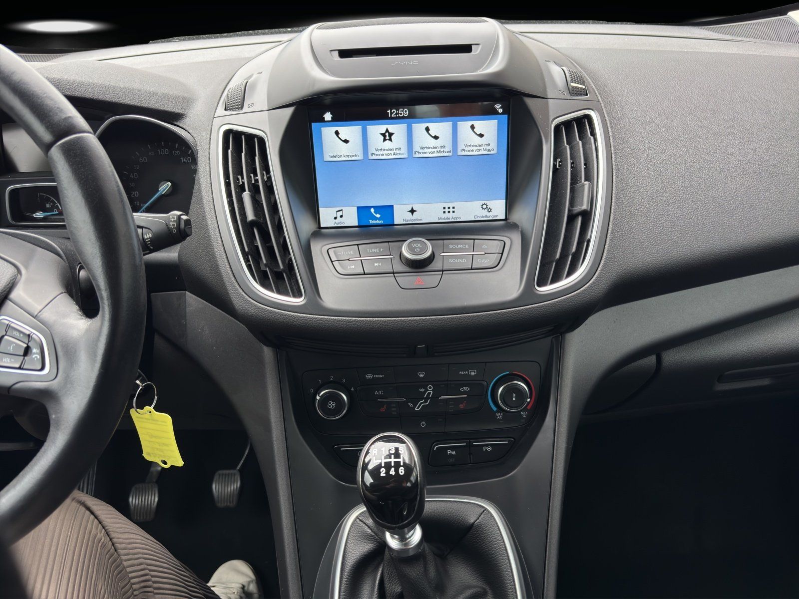 Fahrzeugabbildung Ford C-Max 1.0 EcoBoost Cool&Connect Start/Stopp