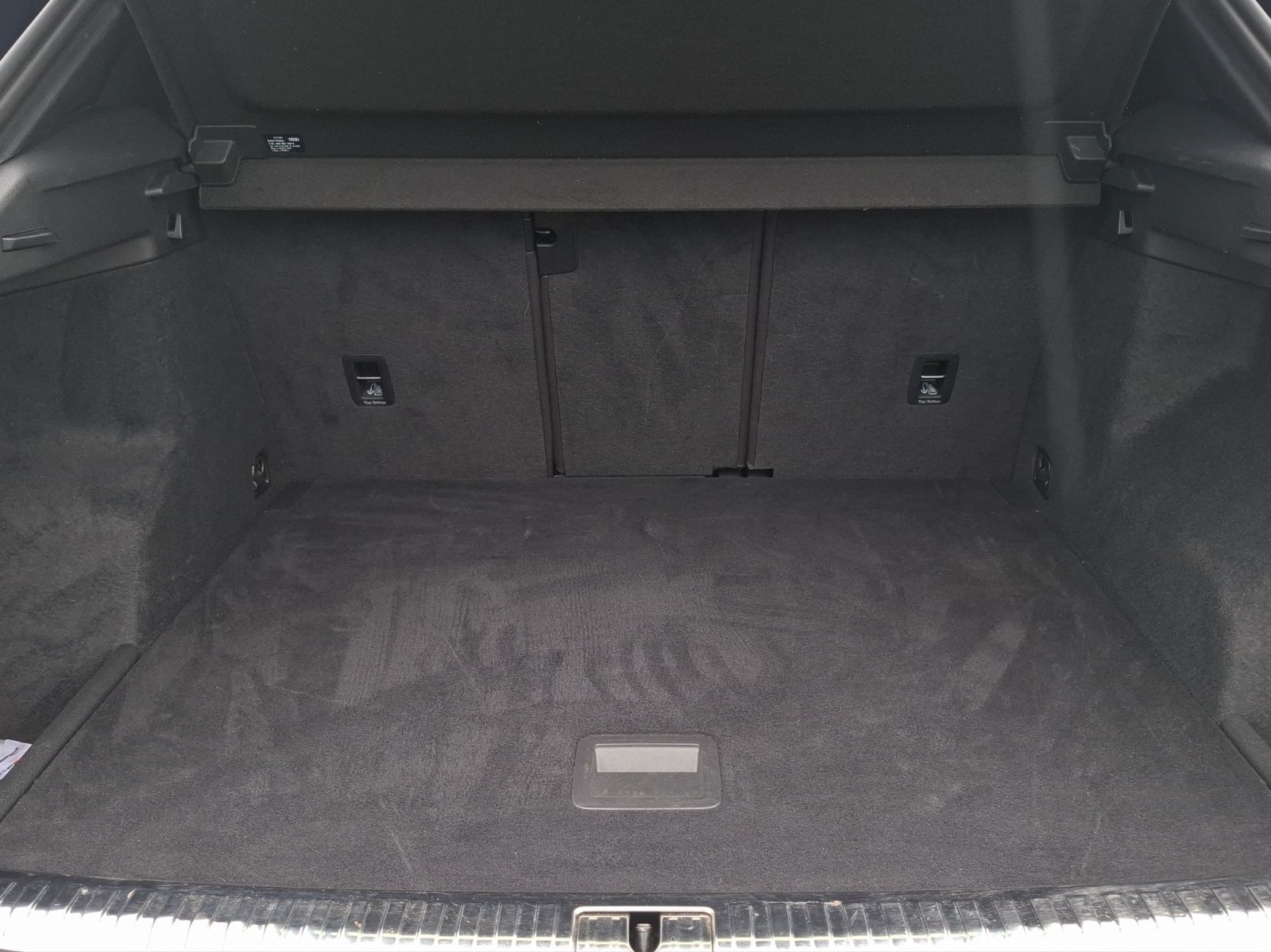 Fahrzeugabbildung Audi Q3 35 TFSI S-line S-tronic LED AVC APP ACC PDC S