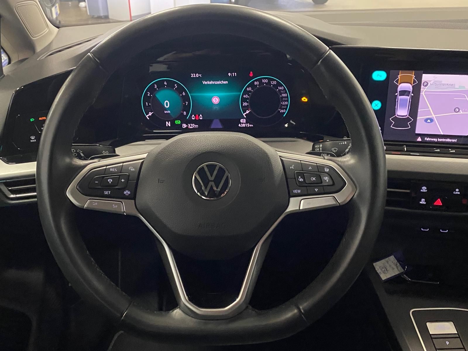 Fahrzeugabbildung Volkswagen Golf Variant 1.5 TSI APP+KLIMA+ACC+RFK+AHK+NAVI+