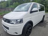 Volkswagen T5 Multivan Comfort Seikel 4Motion Sperre Navi - Volkswagen T5 Multivan: Behindertengerecht
