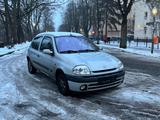 Renault Clio Initiale 1.6 Automatik  - Renault aus 1999