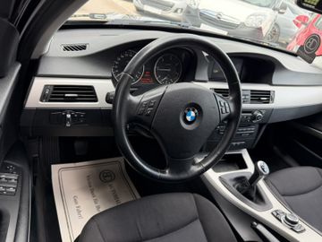 BMW 320 - 11