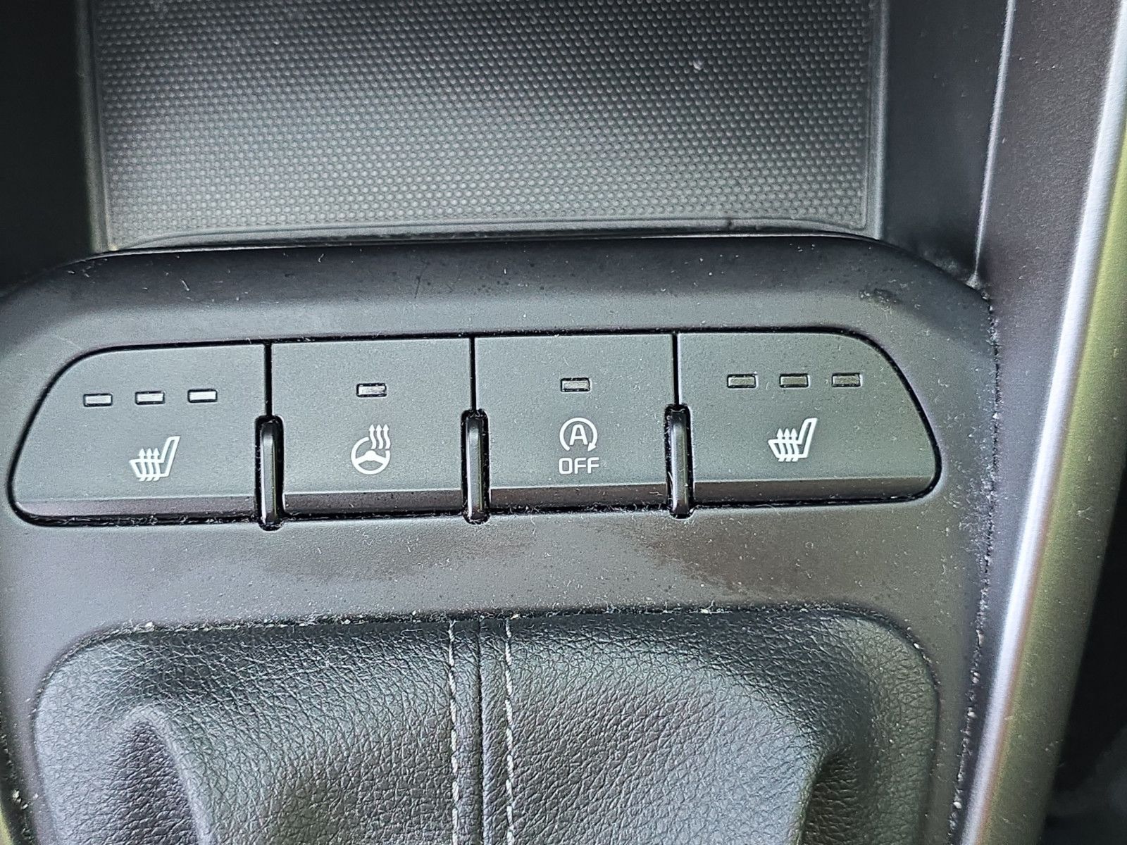 Fahrzeugabbildung Kia Rio GT-Line KAMERA NAVI LEDER