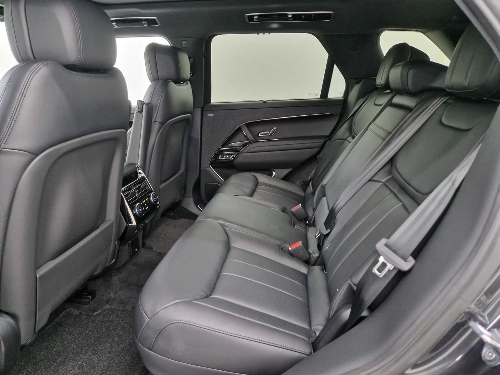 LAND ROVER Range Rover Sport P460e Dynamic HSE Komfort AHK – Bild 9
