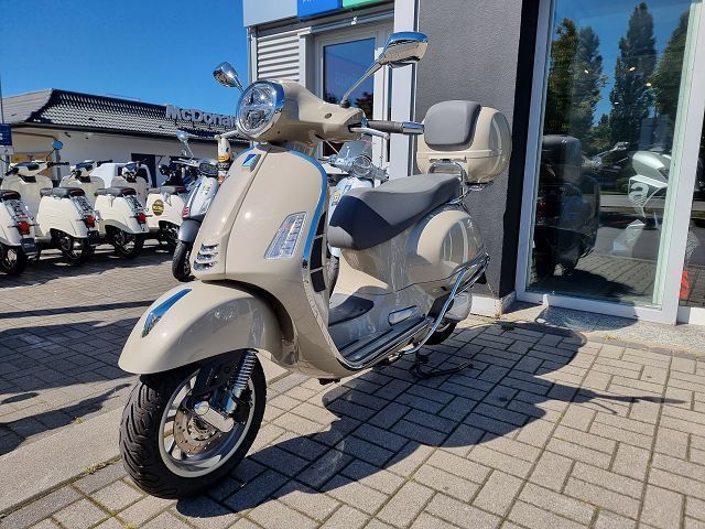 Vespa GTS 300 ABS ASR Keyless Sprt-Auspuff