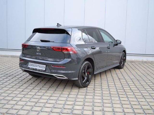 Golf VIII GTE 1.4 TSI DSG eHybrid LED/NAVI+VZE/R