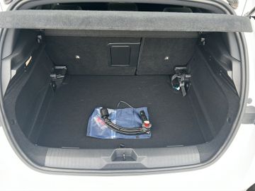 Fotografie 15 des Opel Astra L Lim GS Automatik Alcantara Schiebedach