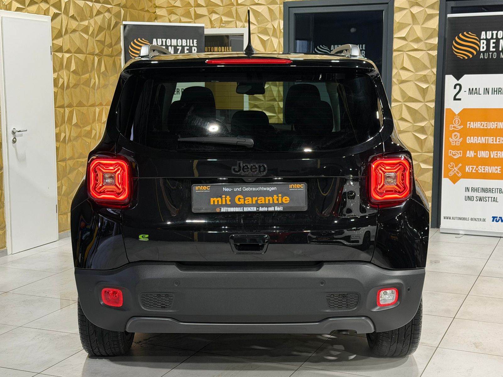 Fahrzeugabbildung Jeep Renegade Longitude Mild-Hybrid FWD/PANO/NAVI/KAM