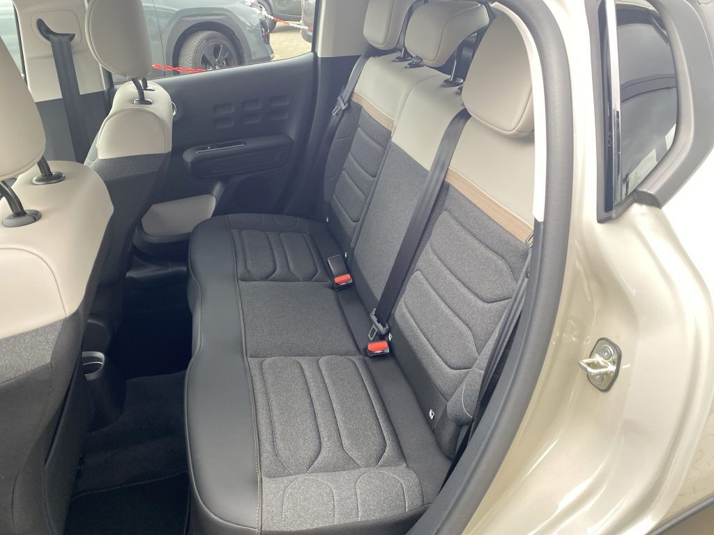 Fahrzeugabbildung Citroën C3 PT 83 S&S MAX *Sitzh*Navi*Cam*Carplay*Touch*