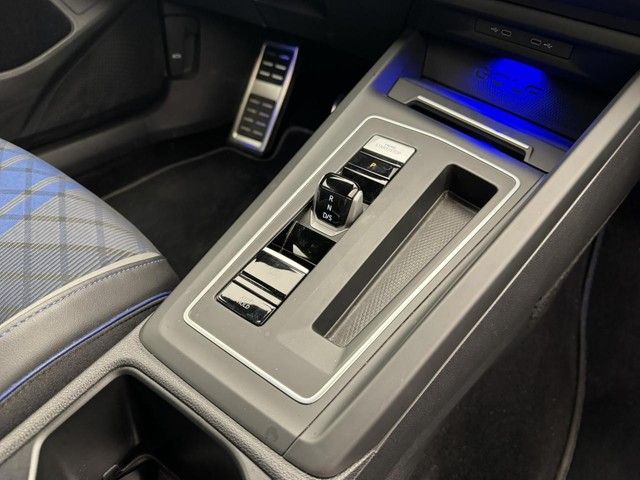 Volkswagen Golf 8 R DSG 4M Performance270Komfort19DCC EA8 foto 4