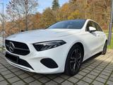 Mercedes-Benz A 180 d DCT  ESD Standheizung 