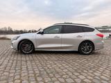 Ford Focus 1,5 EcoBoost 110kW ST-Line X Tur. AHK, B&O