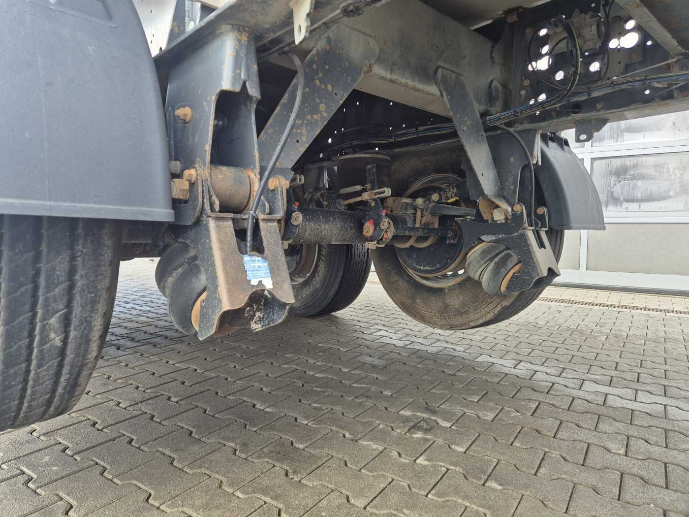 Fahrzeugabbildung Schmitz Cargobull SGF*S3 SKI 24 SL 7.2 Mulde 23m³ Liftachse 5x
