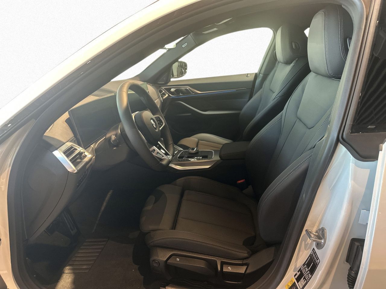 BMW i4 - Bild 12