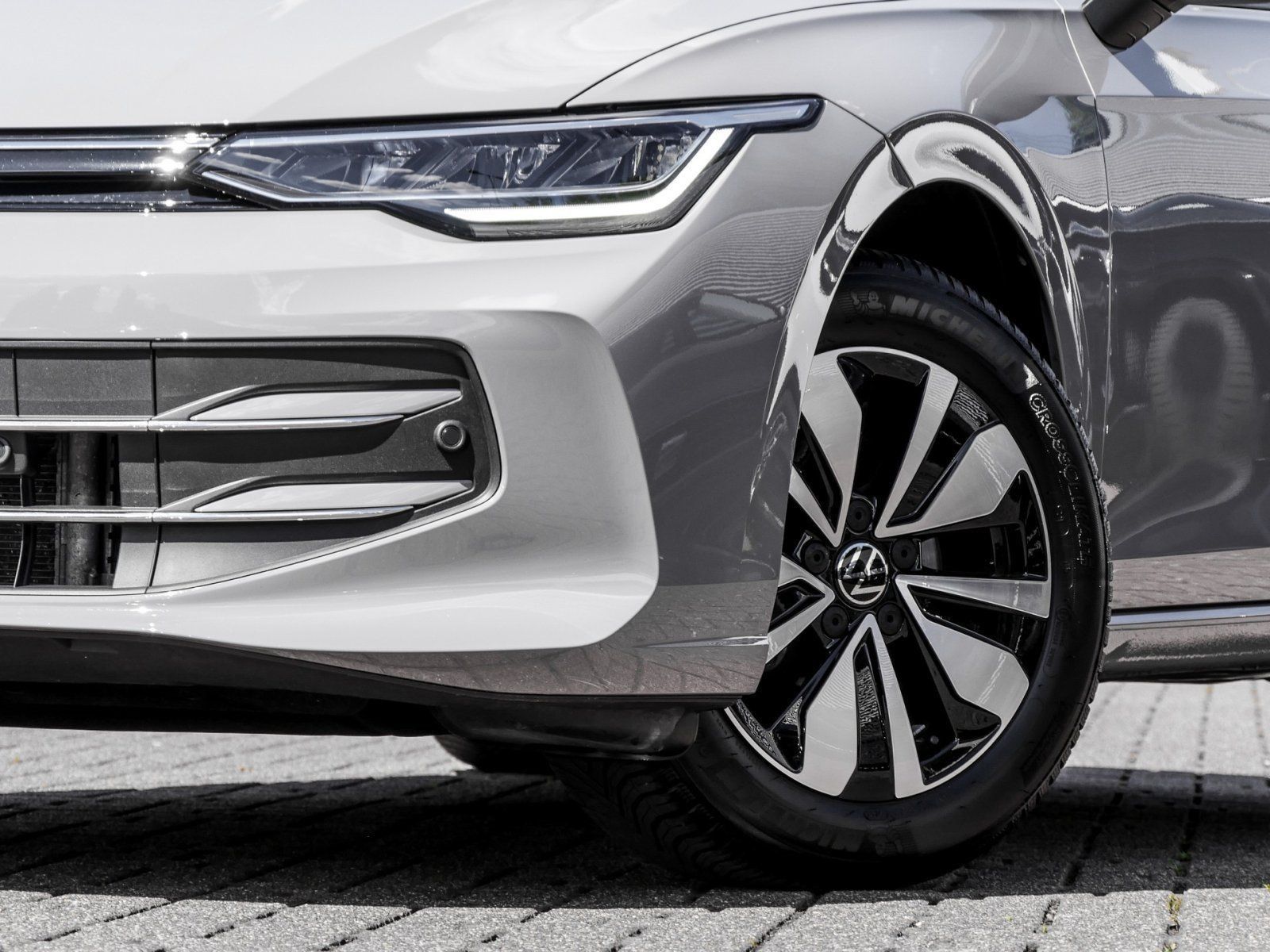 Volkswagen Golf - Bild 5