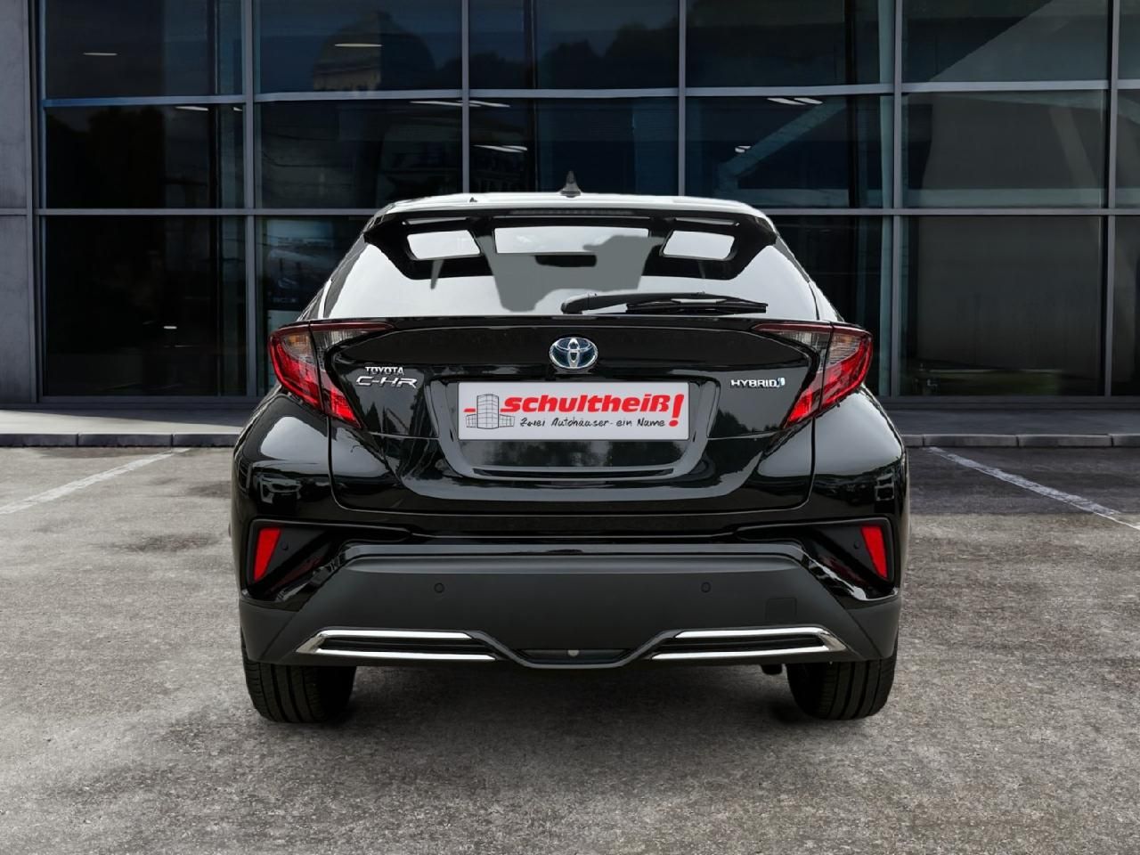 Fahrzeugabbildung Toyota C-HR Hybrid Team D
