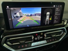Fahrzeugabbildung BMW X4 xDrive 30d -- AHK/ Innovation/ Memory/ Leder