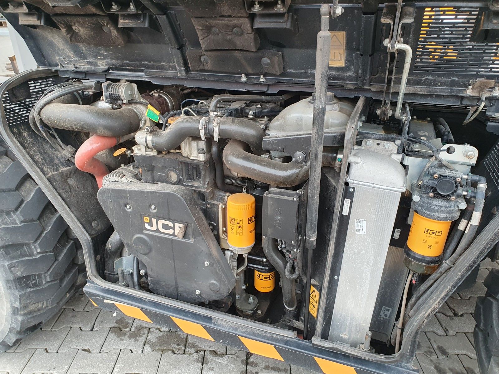 Fahrzeugabbildung JCB Hydradig 110W / Pratzen / nur 572h! / 2023