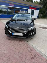 Ford Mondeo 2,0 Hybrid Trend Automatik Turnier Trend - Ford Mondeo in Lübeck