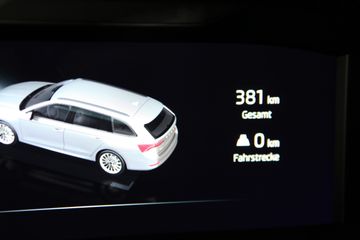 Skoda Octavia Combi IV 2.0 TDI DSG Style MATRIX NAVI