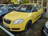 Skoda Fabia 1.2l 44 kW Ambiente - Skoda Fabia: Gelb