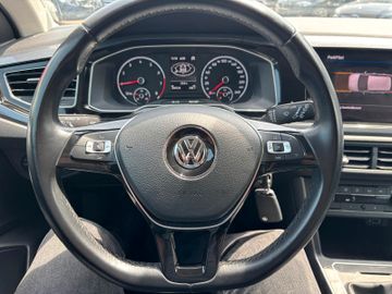 Volkswagen Polo - 10